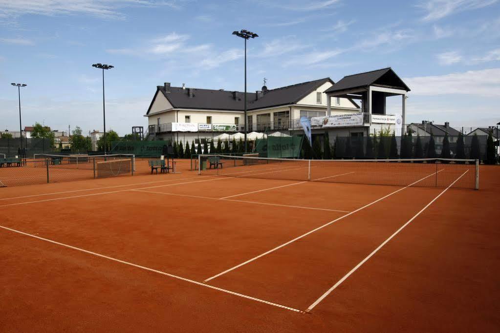 Hotel Restauracja Tenis Kortowo Poznan Exterior photo