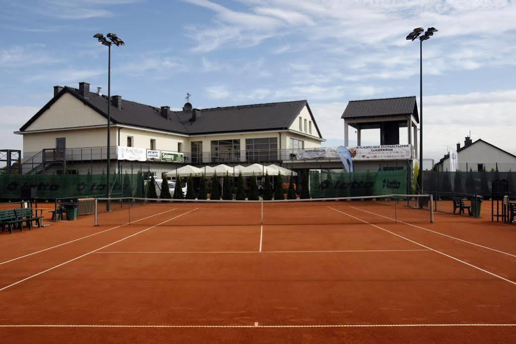 Hotel Restauracja Tenis Kortowo Poznan Exterior photo